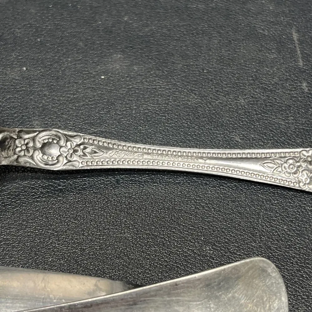 Vintage Server Spoons Stainless Flatware Lot Of 5, Oneida Rogers Ekco Eterna. F8